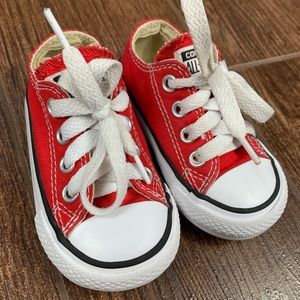 Toddler Red Converse size 4